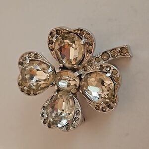 Fancy "E" Bright & Shiny Rhinestone on Silvertone Brooch